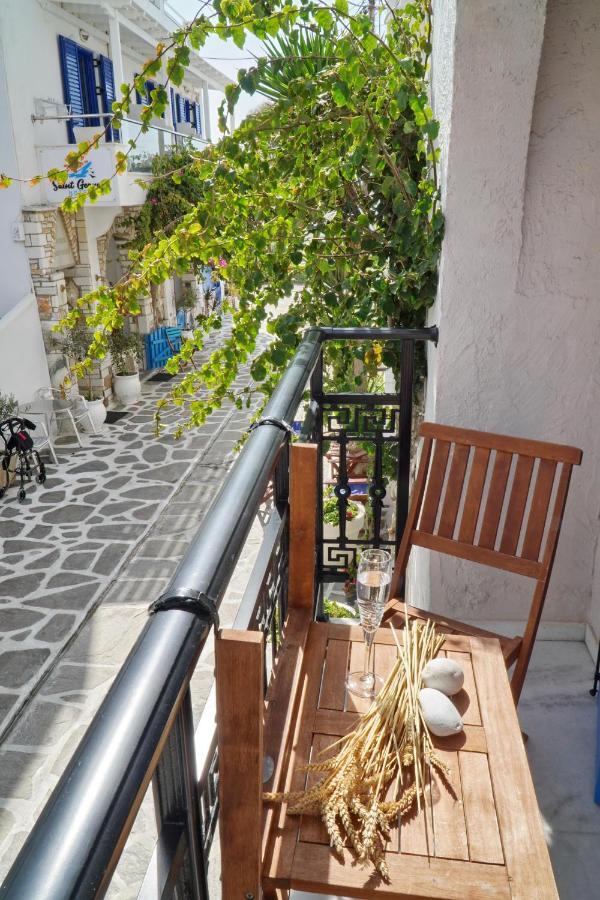 Diogenis Studios Naxos City Exteriör bild